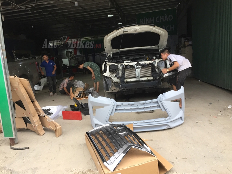 toyota hilux do lexus lx570 voi 40 trieu dong