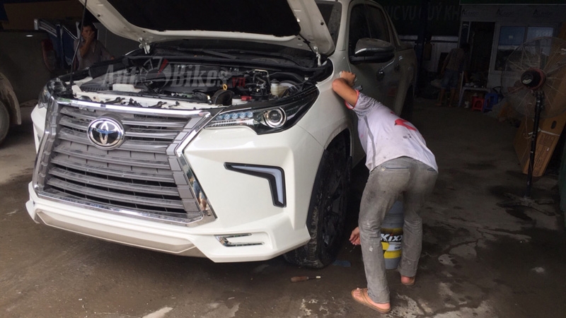 toyota hilux do lexus lx570 voi 40 trieu dong