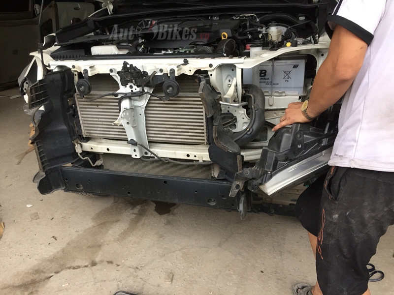 toyota hilux do lexus lx570 voi 40 trieu dong