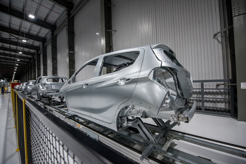 nha may vinfast khanh thanh o to viet sap xuat khau