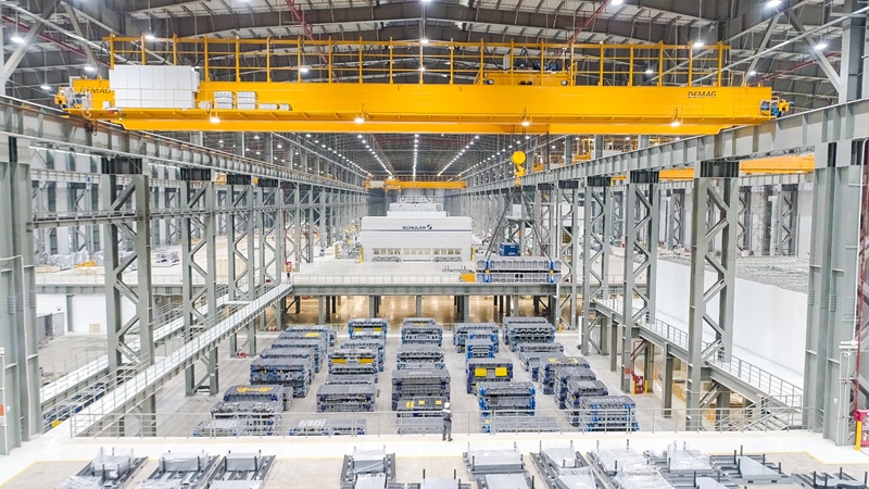 nha may vinfast khanh thanh o to viet sap xuat khau