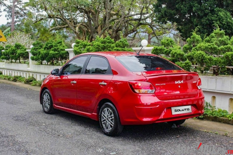 Kia Việt Nam lược bỏ phiên bản giá cao của Soluto