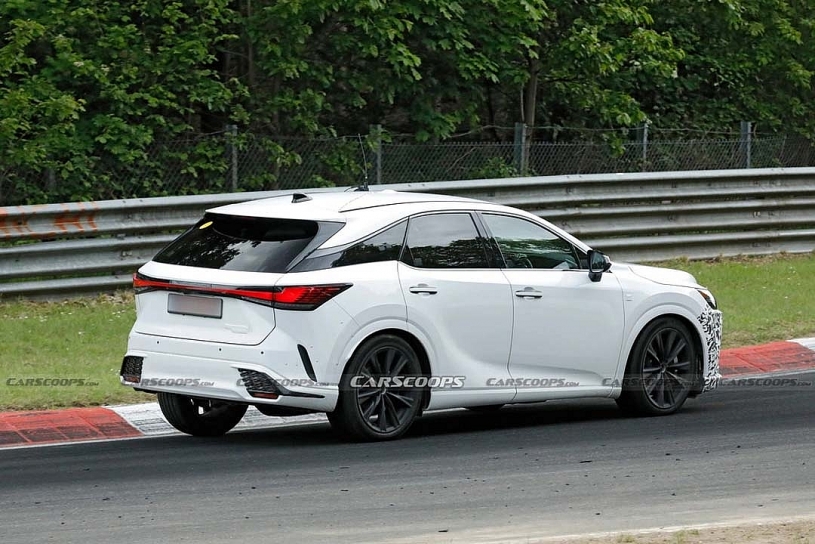 Lexus RX 2028 sẽ có thay đổi lớn ở màn hình trung tâm