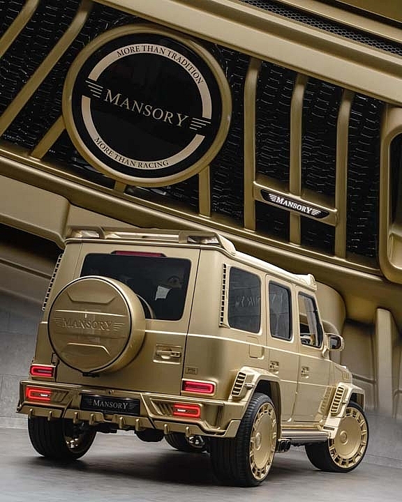 Ngắm bản độ Mansory Mercedes-AMG G63 dát vàng kiểu Dubai, công suất 820 mã lực