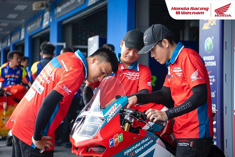 Honda Racing Vietnam tiếp tục được FPT đồng hành tại ARRC và AJRC 2026 Honda Racing Vietnam tiếp tục được FPT đồng hành tại ARRC và AJRC 2026