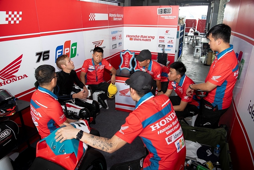 Honda Racing Vietnam tiếp tục được FPT đồng hành tại ARRC và AJRC 2026 Honda Racing Vietnam tiếp tục được FPT đồng hành tại ARRC và AJRC 2026