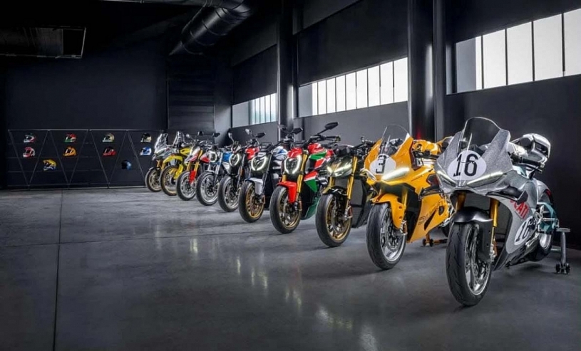 Collezione 100 ra mắt 10 mẫu mô tô Ducati phiên bản giới hạn tôn vinh 100 năm Collezione 100 ra mắt 10 mẫu mô tô Ducati phiên bản giới hạn tôn vinh 100 năm