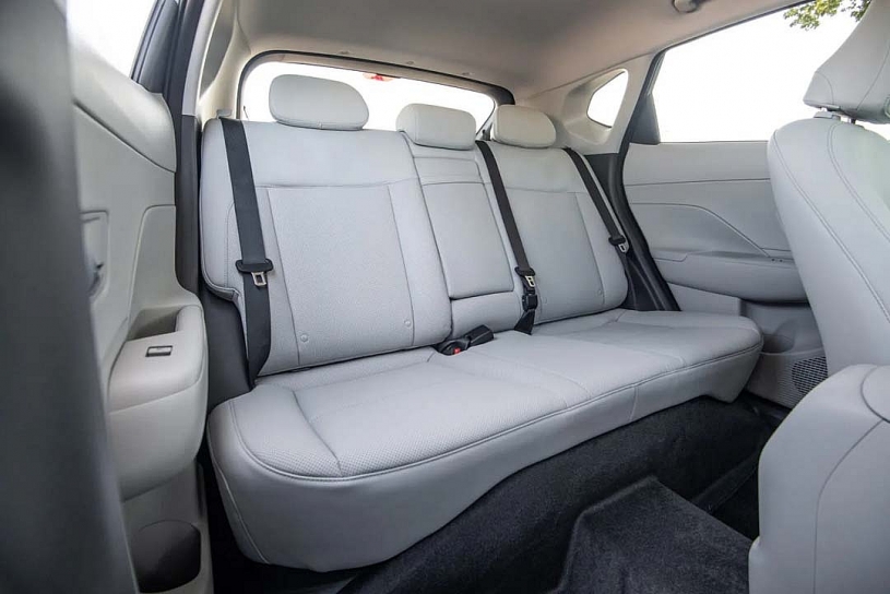 Hyundai Kona 2027 hé lộ diện mạo mới: Cứng cáp, góc cạnh hơn, chia tay đèn Pixel Hyundai Kona 2027 hé lộ diện mạo mới: Cứng cáp, góc cạnh hơn, chia tay đèn Pixel