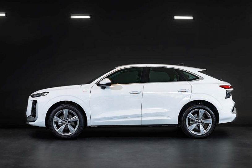 Audi mang Q3, Q5 thế hệ mới đến Việt Nam, giá từ 2,1 tỷ đồng
