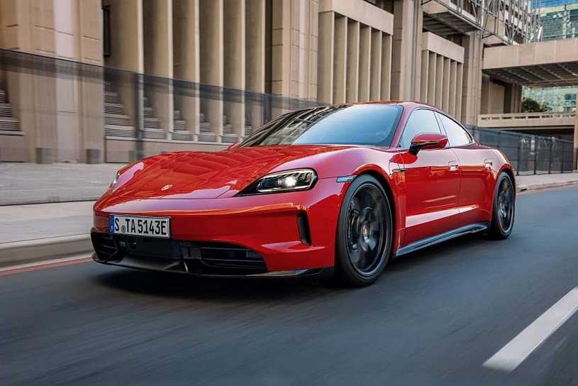 Porsche Taycan 2027 có thêm 8 cấp số 