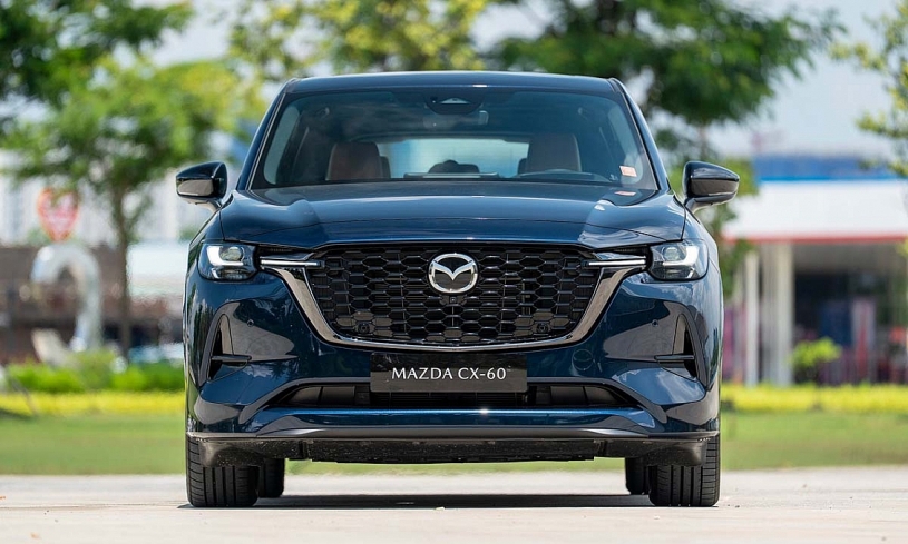 Mazda CX-60 giá 1,699 tỷ đồng tại Việt Nam