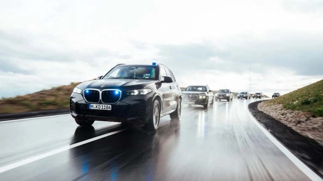 BMW giới thiệu loạt xe bọc thép mới, chống đạn, chống nổ, đạt tốc độ hơn 200km/h