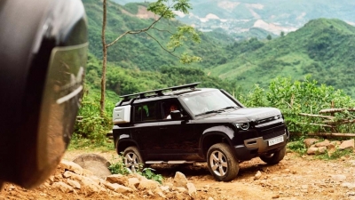 Trải nghiệm off-road với xe "nhà giàu" Land Rover Defender