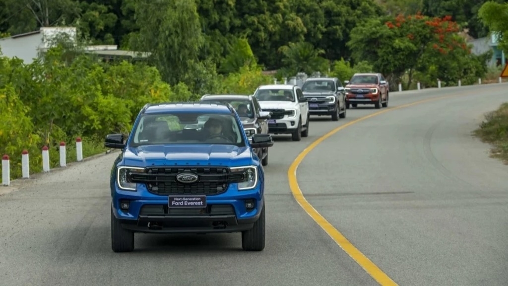 Hàng loạt xe Ford Everest và Ranger bị triệu hồi do lỗi mô-tơ gạt mưa