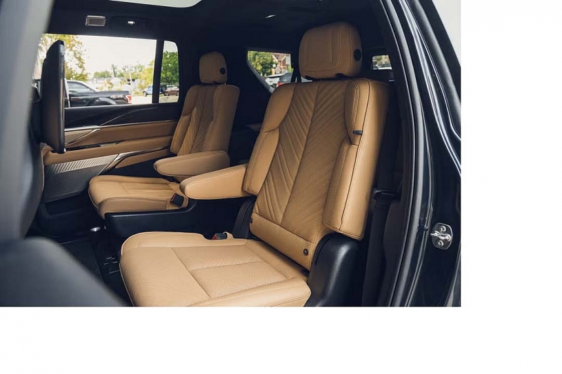 Trải nghiệm Cadillac Escalade IQ 2026: Chuyến road trip thực tế dài 2.500 km