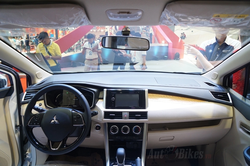 Video so sánh Ertiga 2019 và Xpander: Chọn sao cho đúng? mpv 7 cho chon suzuki ertiga 2019 hay mitsubishi xpander