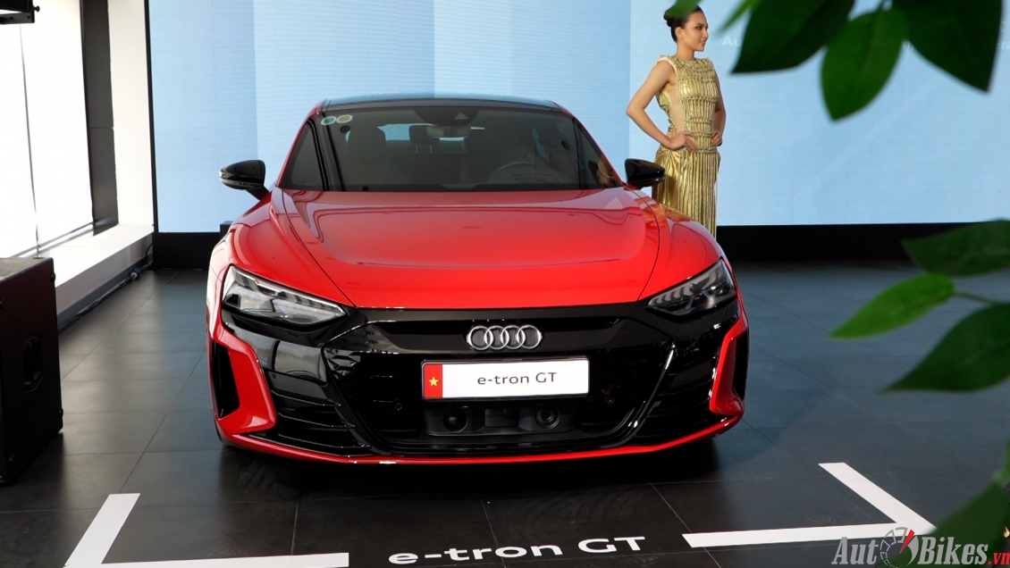 Video: Khám phá Audi e-Tron GT 2022 giá 5,2 tỷ đồng