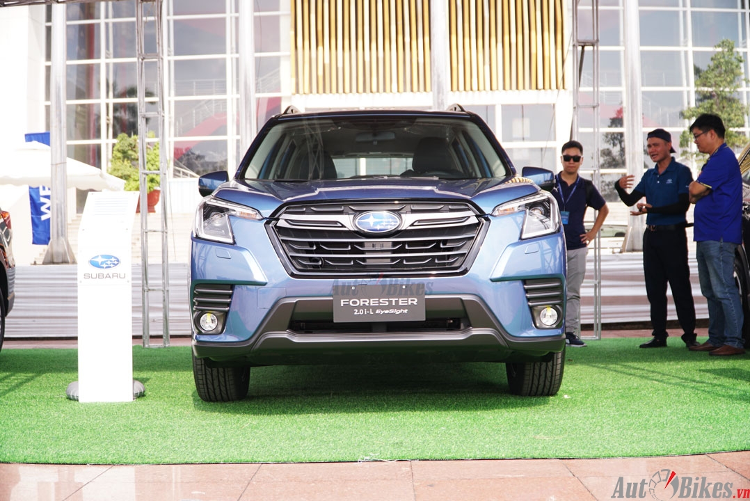 Thị trường ô tô Việt kỳ vọng bùng nổ tháng cuối năm Thị trường ô tô Việt kỳ vọng bùng nổ tháng cuối năm