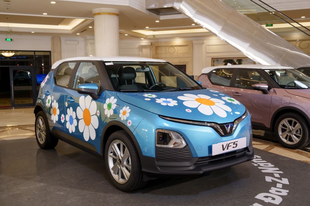 Gen Z mua VinFast VF5 Plus không chỉ để ‘che nắng che mưa’