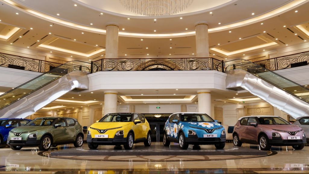 Gen Z mua VinFast VF5 Plus không chỉ để ‘che nắng che mưa’