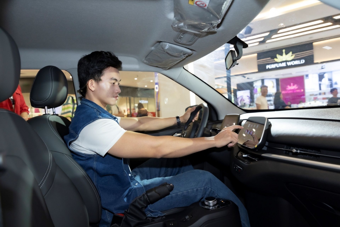 Gen Z mua VinFast VF5 Plus không chỉ để ‘che nắng che mưa’