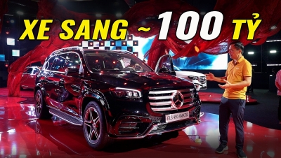 Video khám phá dàn xe sang gần 100 tỷ của Mercedes-Benz Việt Nam
