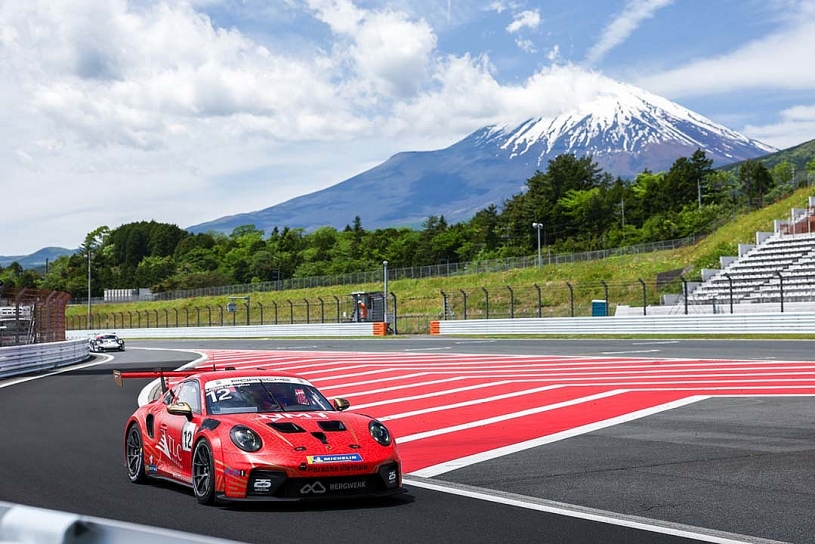 Porsche Việt Nam đưa Hoàng Đạt tranh tài tại Porsche Carrera Cup Asia 2026 Porsche Việt Nam đưa Hoàng Đạt tranh tài tại Porsche Carrera Cup Asia 2026