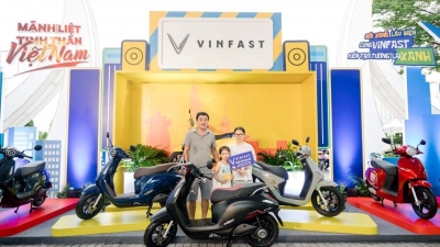 VinFast ưu đãi tới 2 triệu đồng cho khách hàng cũ mua xe máy điện mới