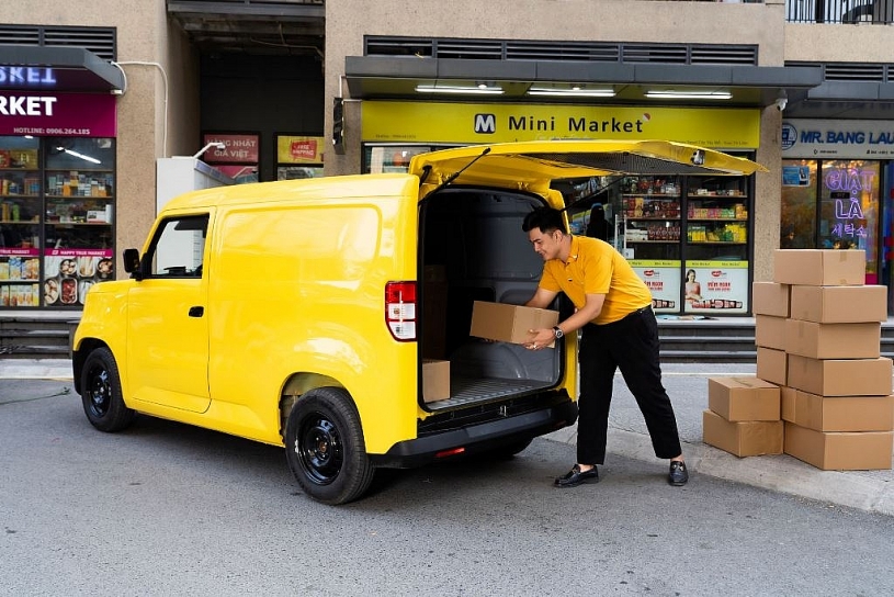 VinFast EC Van chinh phục hộ kinh doanh: Chở khỏe, đi phố gọn, tiết kiệm chi phí, ai cũng muốn đổi xe