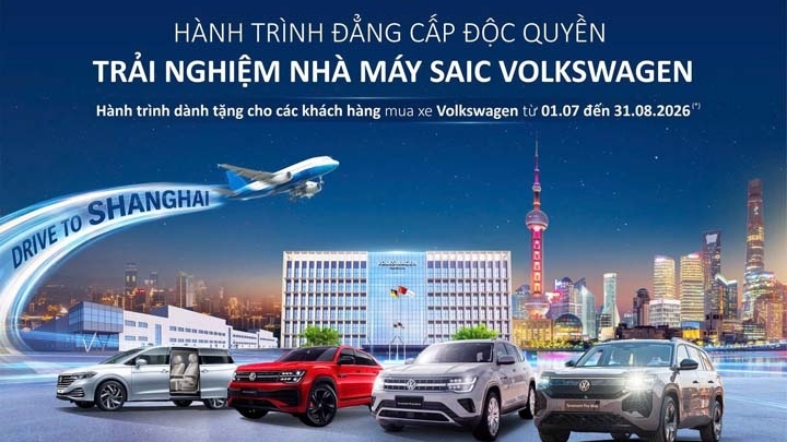 Volkswagen Việt Nam đưa khách hàng tham quan nhà máy SAIC Volkswagen tại Thượng Hải