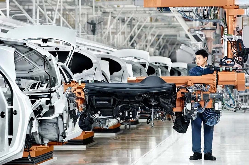 Volkswagen Việt Nam đưa khách hàng tham quan nhà máy SAIC Volkswagen tại Thượng Hải Volkswagen Việt Nam đưa khách hàng tham quan nhà máy SAIC Volkswagen tại Thượng Hải