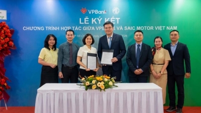 MG Việt Nam bắt tay VPBank, tung vay 0% sau cột mốc 40.000 xe lăn bánh