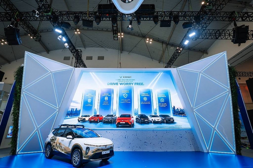 VinFast bùng nổ tại GIIAS 2026 với dải xe điện và loạt chính sách hấp dẫn VinFast bùng nổ tại GIIAS 2026 với dải xe điện và loạt chính sách hấp dẫn