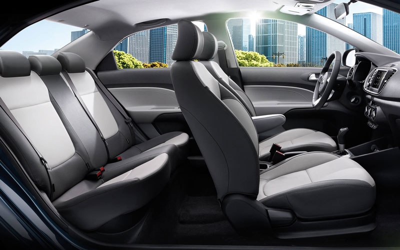 kia soluto gia 390 trieu canh tranh hyundai accent toyota vios