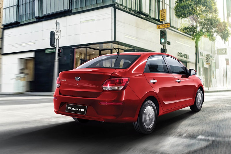 kia soluto gia 390 trieu canh tranh hyundai accent toyota vios