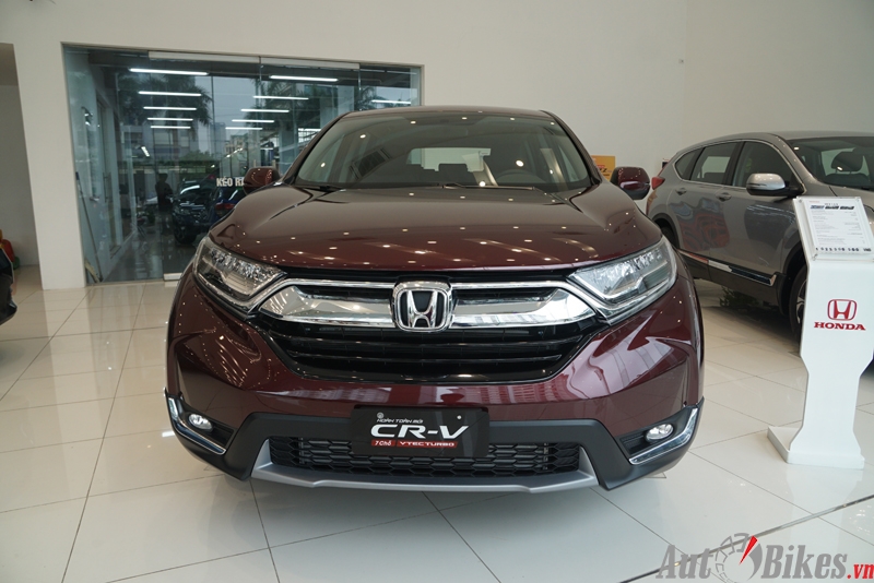 top 10 mau o to dai ha gia trong thang ngau