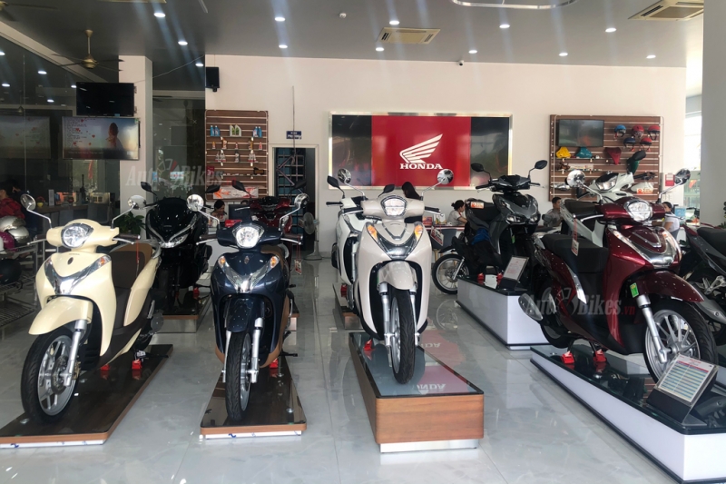 Bảng giá xe máy Honda ngày 8/12/2020 4501-honda-1