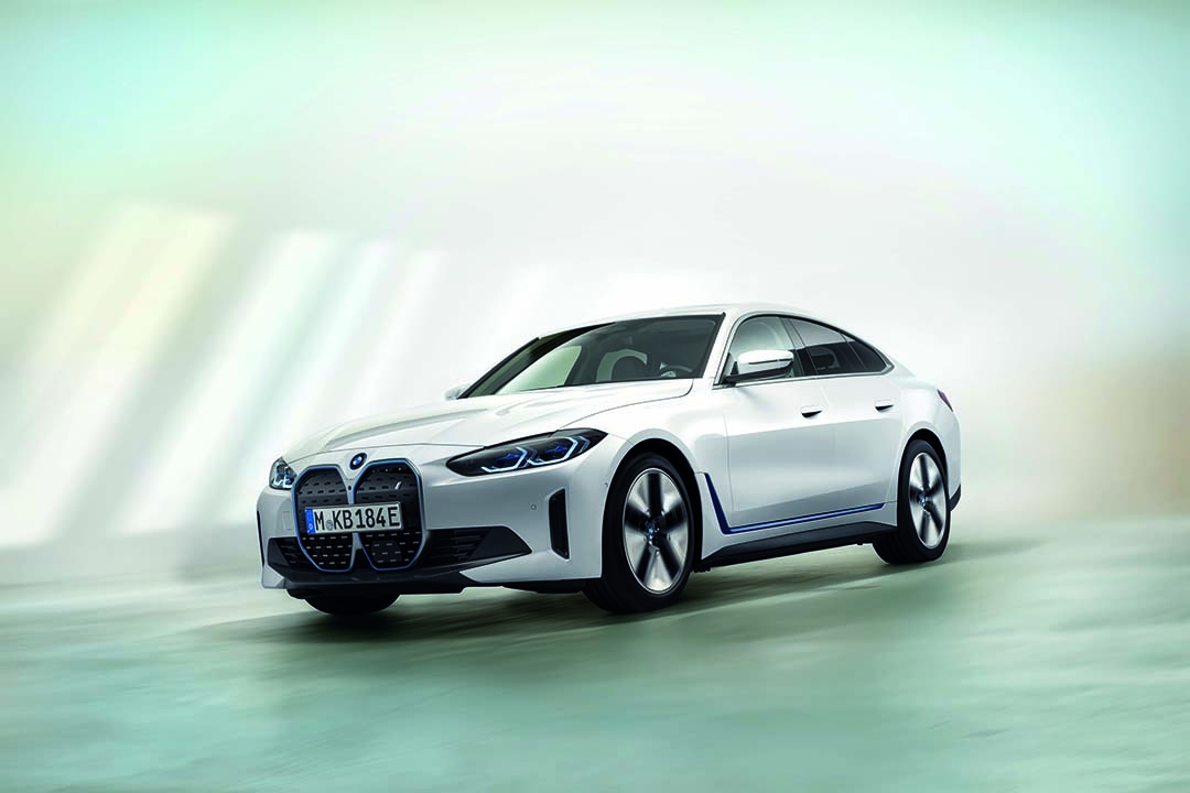 Chi tiết BMW i4 giá 3,759 tỷ đồng tại Việt Nam Chi tiết BMW i4 giá 3,759 tỷ đồng tại Việt Nam