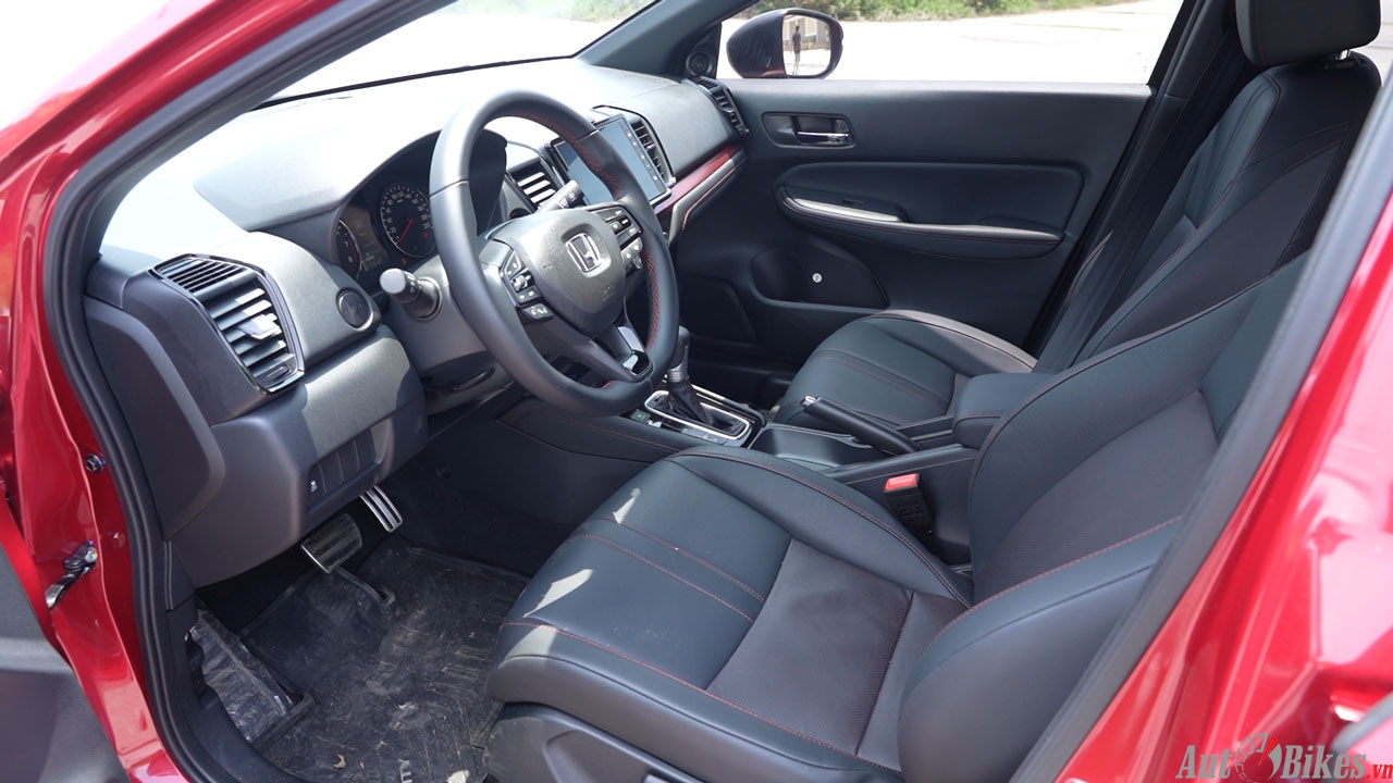 Đua doanh số cuối năm, Honda City 2023 giảm gần 60 triệu đồng Đua doanh số cuối năm, Honda City 2023 giảm gần 60 triệu đồng