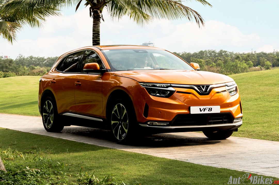 Hết ưu đãi lệ phí trước bạ, xe xăng ngày càng “mất điểm” trước xe điện Hết ưu đãi lệ phí trước bạ, xe xăng ngày càng “mất điểm” trước xe điện