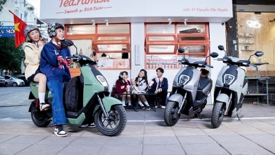 ICON e: giảm 6 triệu nhưng vẫn cao hơn đối thủ, lợi thế thương hiệu có đủ bù giá?