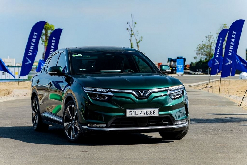 Xuyên Việt bằng VinFast VF 8: Chủ xe 