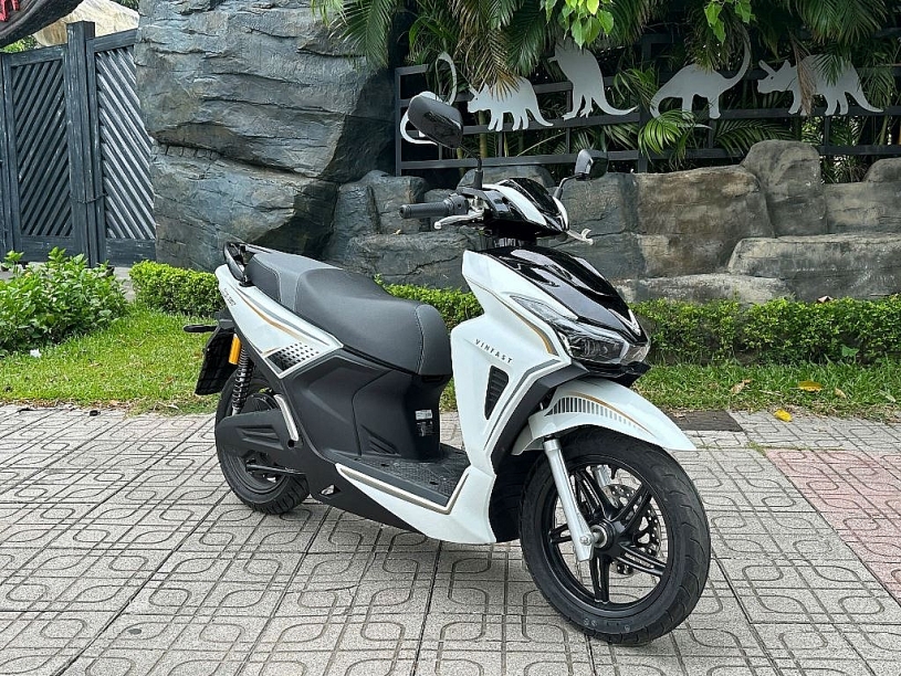VinFast Kinet: Đã mắt ngoại hình, 