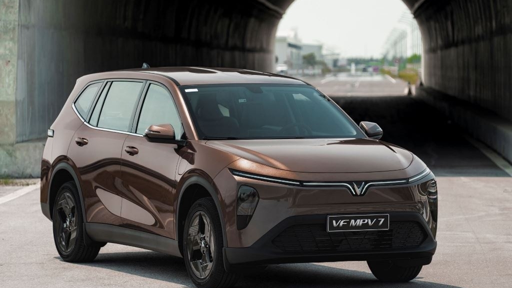 Bán gần 11.000 xe/7 tháng: Vì sao VinFast VF MPV 7 là “xe quốc dân” cho mọi gia đình?