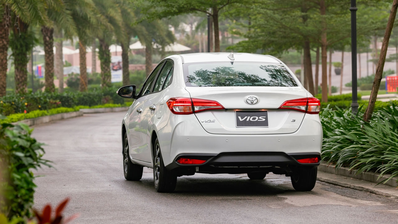 Sedan hạng B đua giảm giá vài chục triệu đồng Sedan hạng B đua giảm giá vài chục triệu đồng