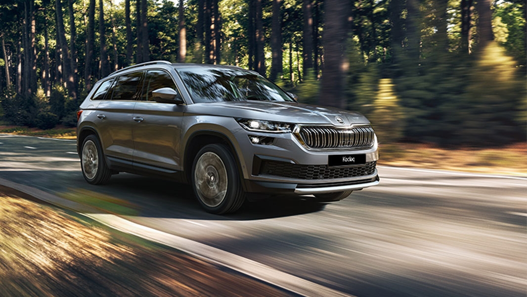 Tháng 12, Skoda Việt Nam tặng thêm khách hàng 50% lệ phí trước bạ