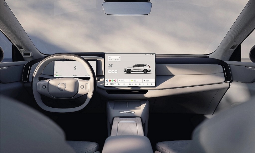 Volvo XC70 2026 ra mắt, giá từ 41.900 USD