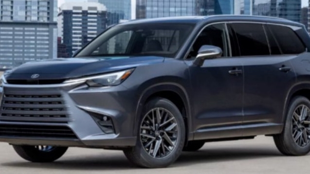 Lý do Lexus bất ngờ tăng giá mẫu SUV gia đình ăn khách?