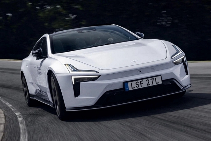 Xe điện Polestar 5 không có kính hậu, mạnh 872 mã lực, đấu Porsche Taycan
