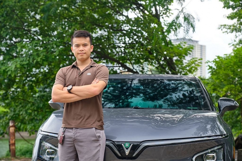 Khách Việt trải nghiệm VinFast VF 7: “Xe điện vượt xa mong đợi”